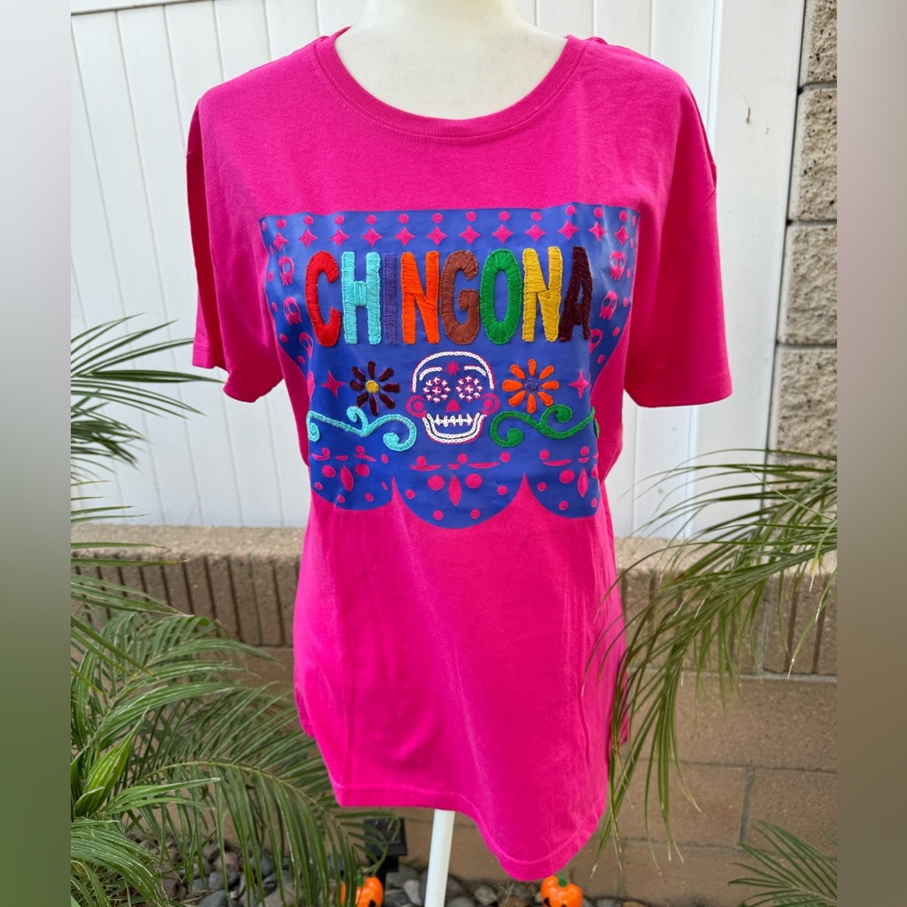 NWOT. Artesanal skull blouse.